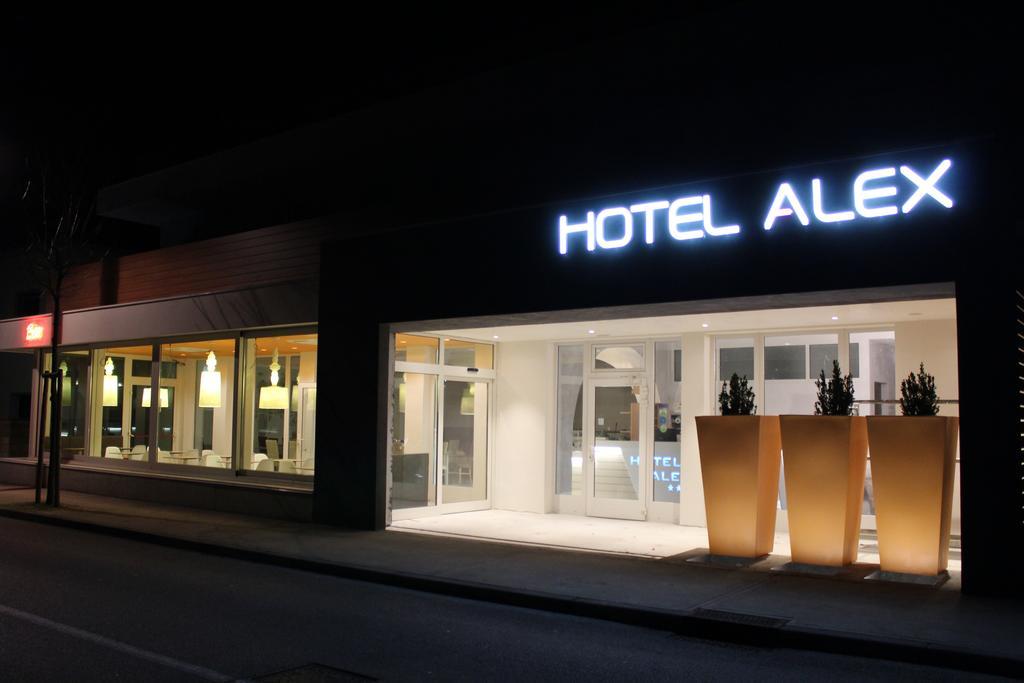 Hotel Alex Lignano Sabbiadoro Esterno foto
